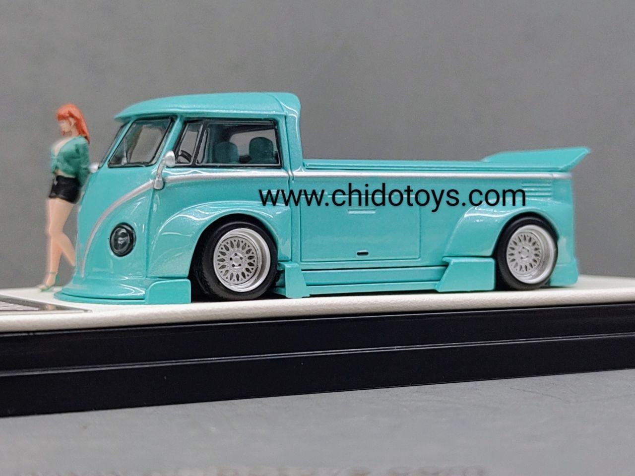 Auto a escala marca Time Micro, Modelo Volkswagen T1 Pickup - Chido Toys