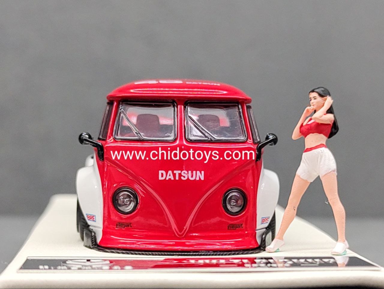 Auto a escala marca Time Micro, Modelo Volkswagen T1 Pickup DATSUN BRE - Chido Toys