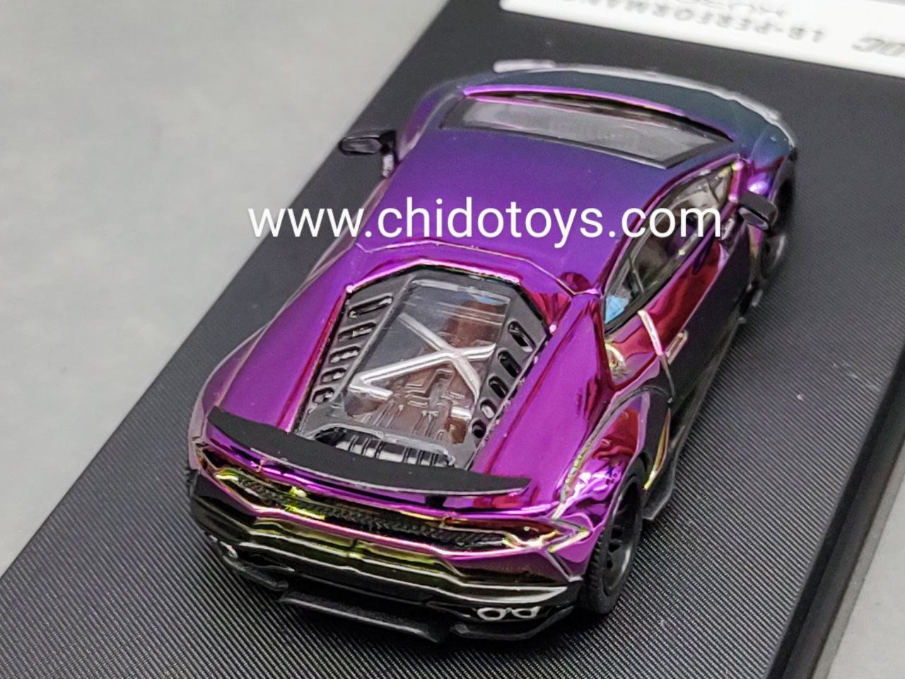 Auto a escala marca TPC Liberty Walk, Modelo Lamborghini LB610 Purple - Chido Toys