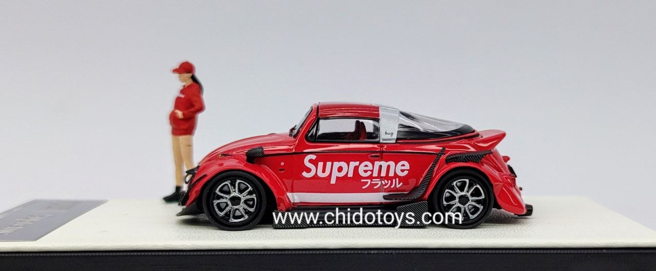 Auto a escala marca TPC, Modelo RWB Beetle Rojo - Chido Toys