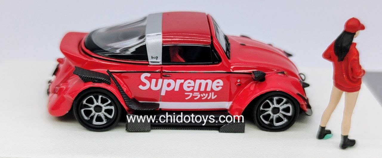 Auto a escala marca TPC, Modelo RWB Beetle Rojo - Chido Toys