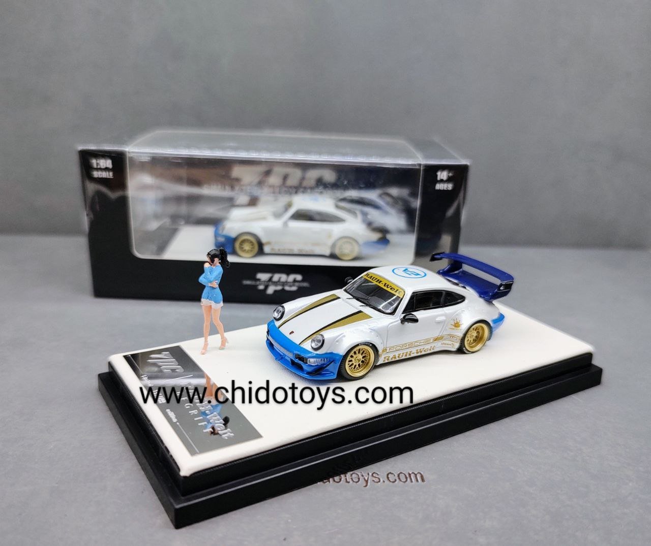 Auto a escala marca TPC, Modelo RWB964 - Chido ToysAuto a escala marca TPC, Modelo RWB964 - Chido Toys