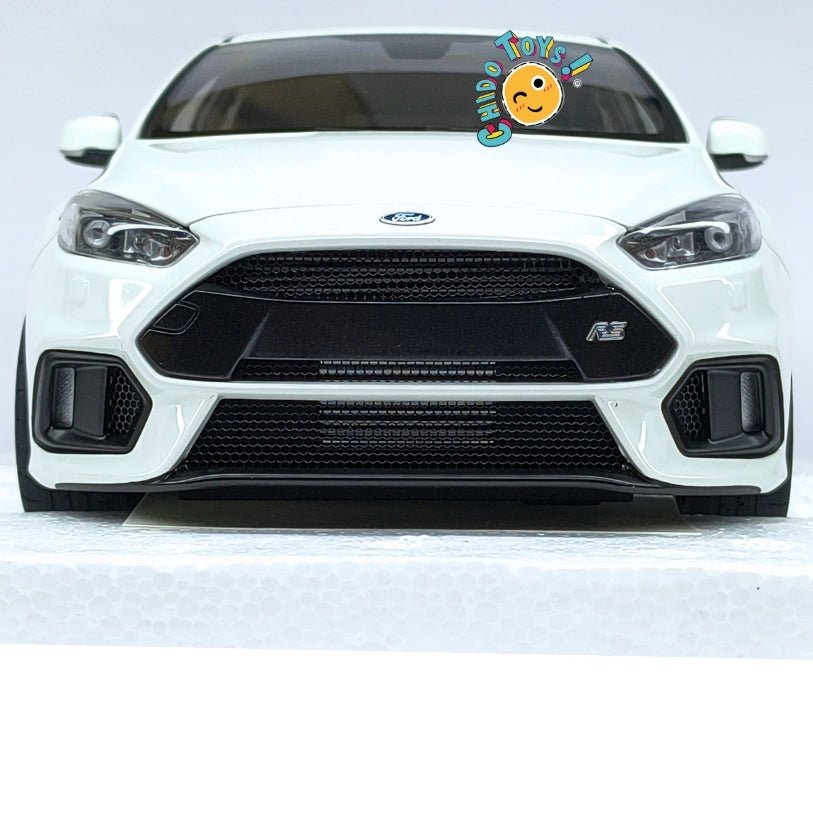 AUTOart Ford Focus RS 2016 1:18 Frozen White con aperturas - Chido Toys