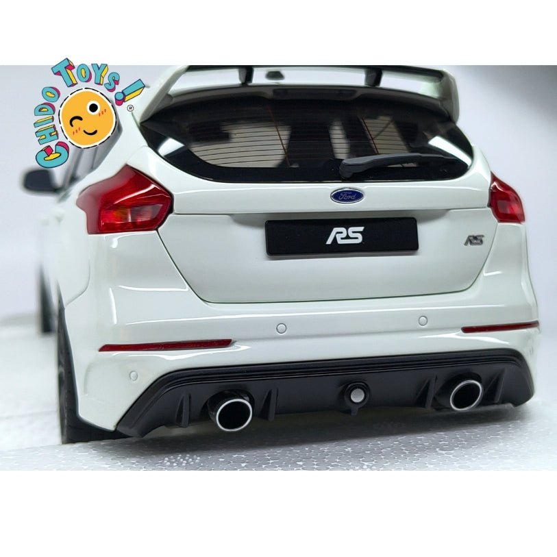 AUTOart Ford Focus RS 2016 1:18 Frozen White con aperturas - Chido Toys