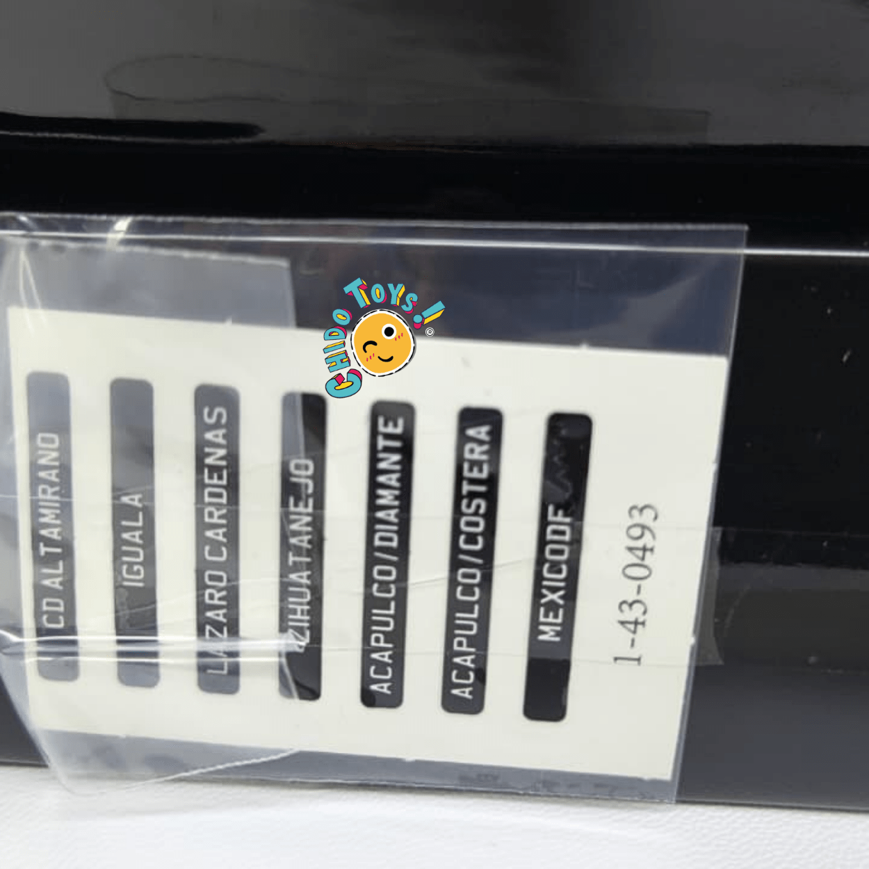 Autobús Sultana TM 44 - 18 SP Panorámico Estrella de Oro – Escala 1:43 - Chido Toys