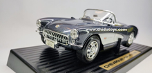 Cargar imagen en el visor de la galería, Auto a escala marca Road Tough, Modelo Chevrolet Corvette 1957
