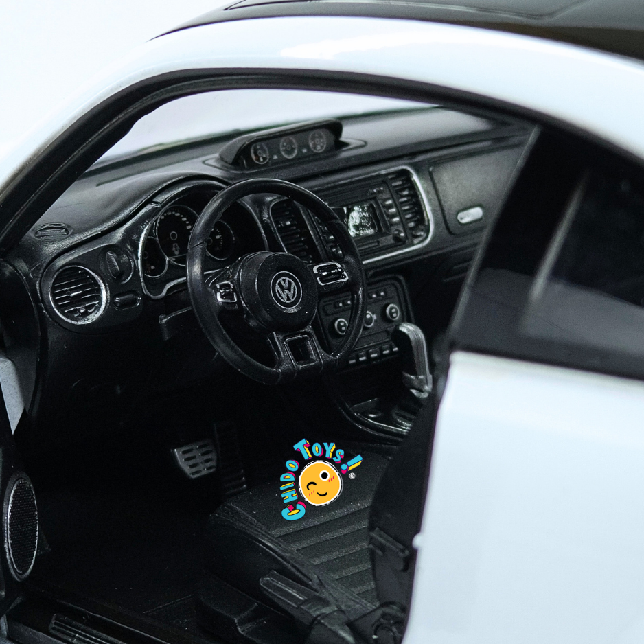 Welly Volkswagen New Beetle 2012 1:18 blanco