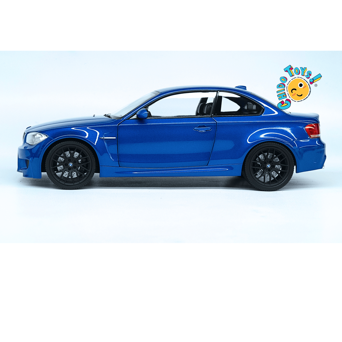 BMW 1M Coupé E82 2011 Minichamps 1:18 Blue Metallic edición limitada 504 piezas - Chido Toys