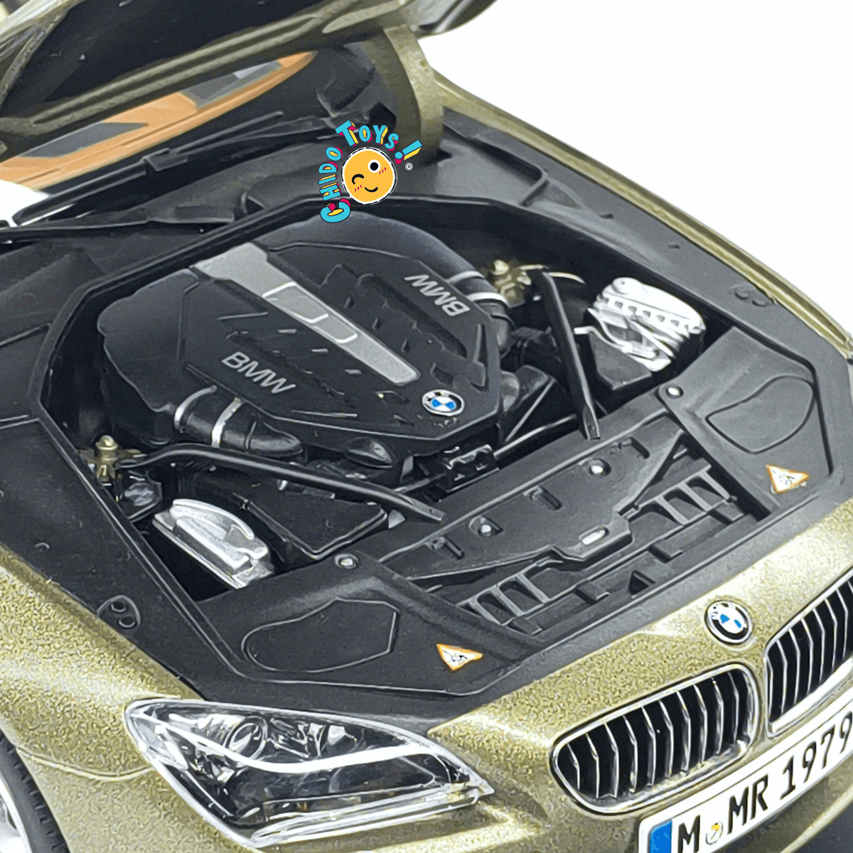 BMW 650i Gran Coupé F06 Dealer Edition 1:18 Frozen Bronze con apertura total - Chido Toys