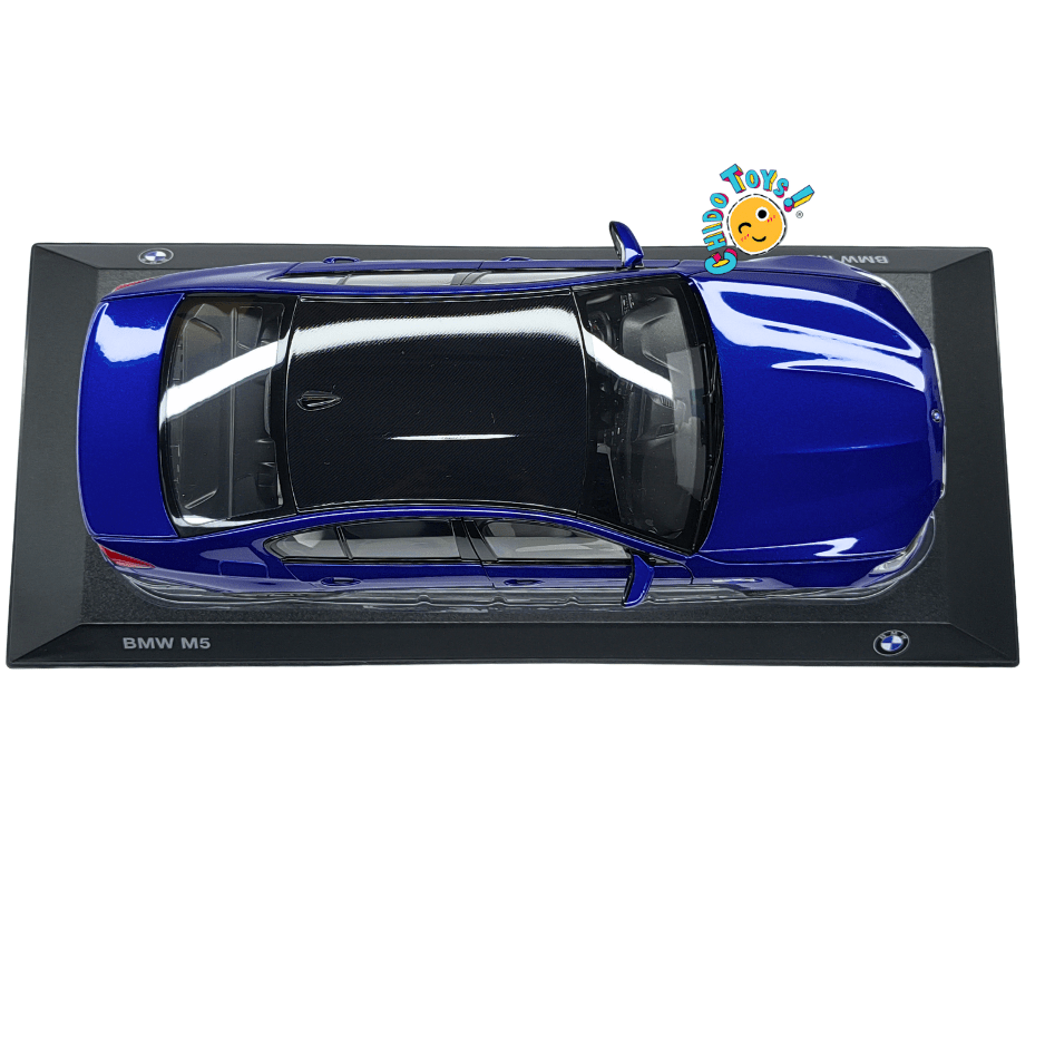 BMW M5 F90 Norev Dealer Edition 1:18 Marina Bay Blue apertura total - Chido Toys