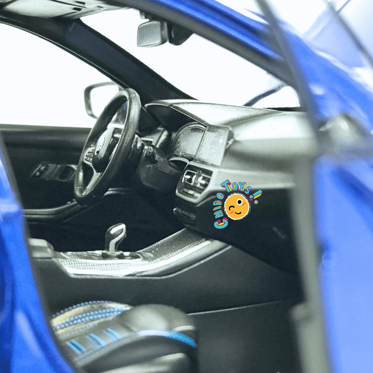 BMW Serie 3 330i G20 M Sport 2019 1:18 Azul Portimao Metallic – BMW Collection - Chido Toys