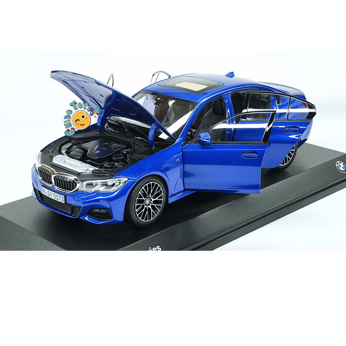 BMW Serie 3 330i G20 M Sport 2019 1:18 Azul Portimao Metallic – BMW Collection - Chido Toys