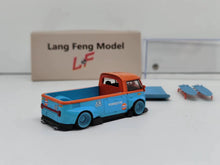 Cargar imagen en el visor de la galería, Auto a escala marca LF Models, Modelo V.W T1 Truck Gulf
