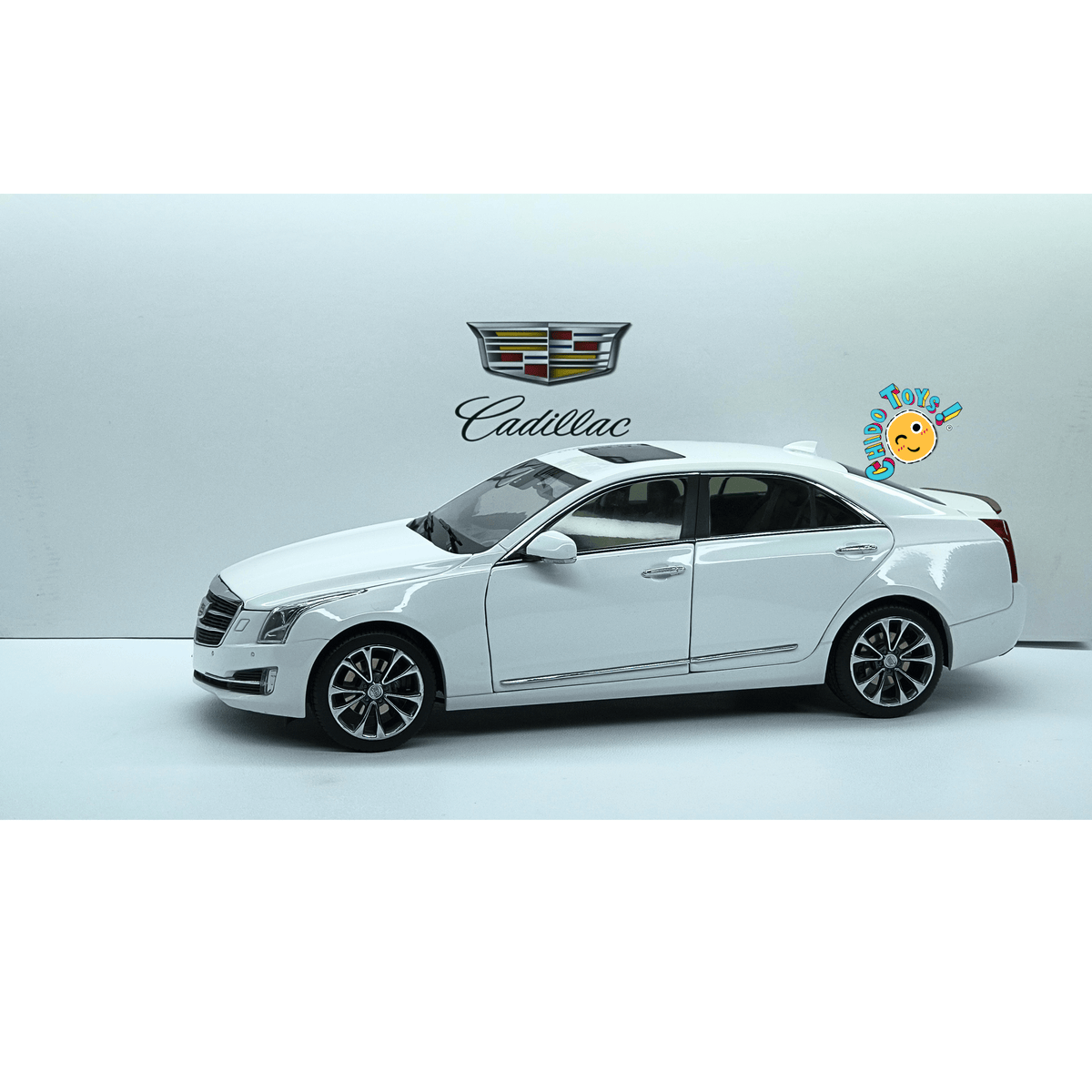 Cadillac ATS-L Dealer Edition 1:18 blanco con apertura total - Chido Toys