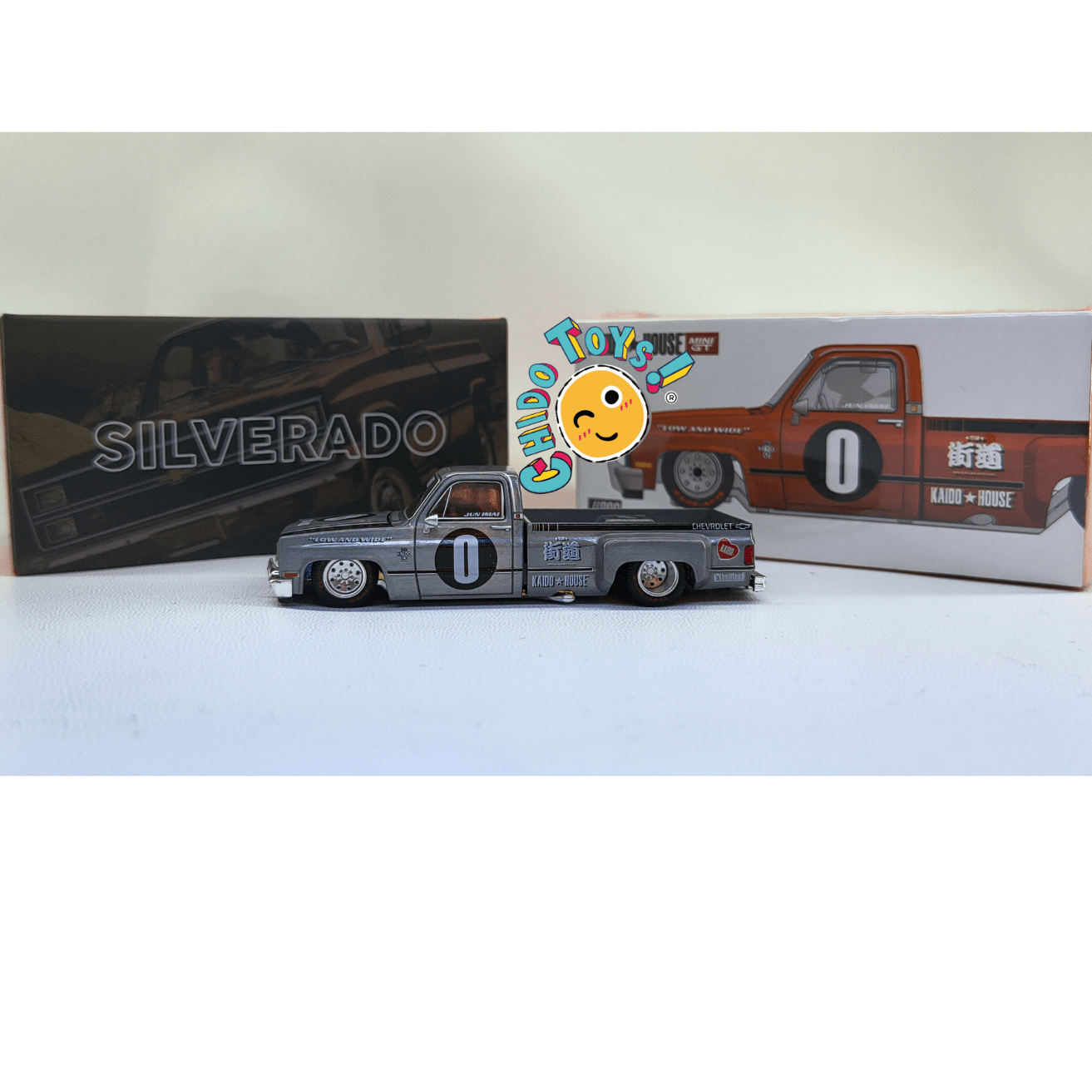 Chevrolet Silverado Dually 090Kaido House CHASE 1:64 - Chido Toys