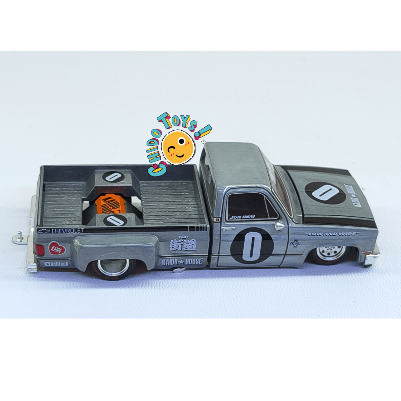 Chevrolet Silverado Dually 090Kaido House CHASE 1:64 - Chido Toys