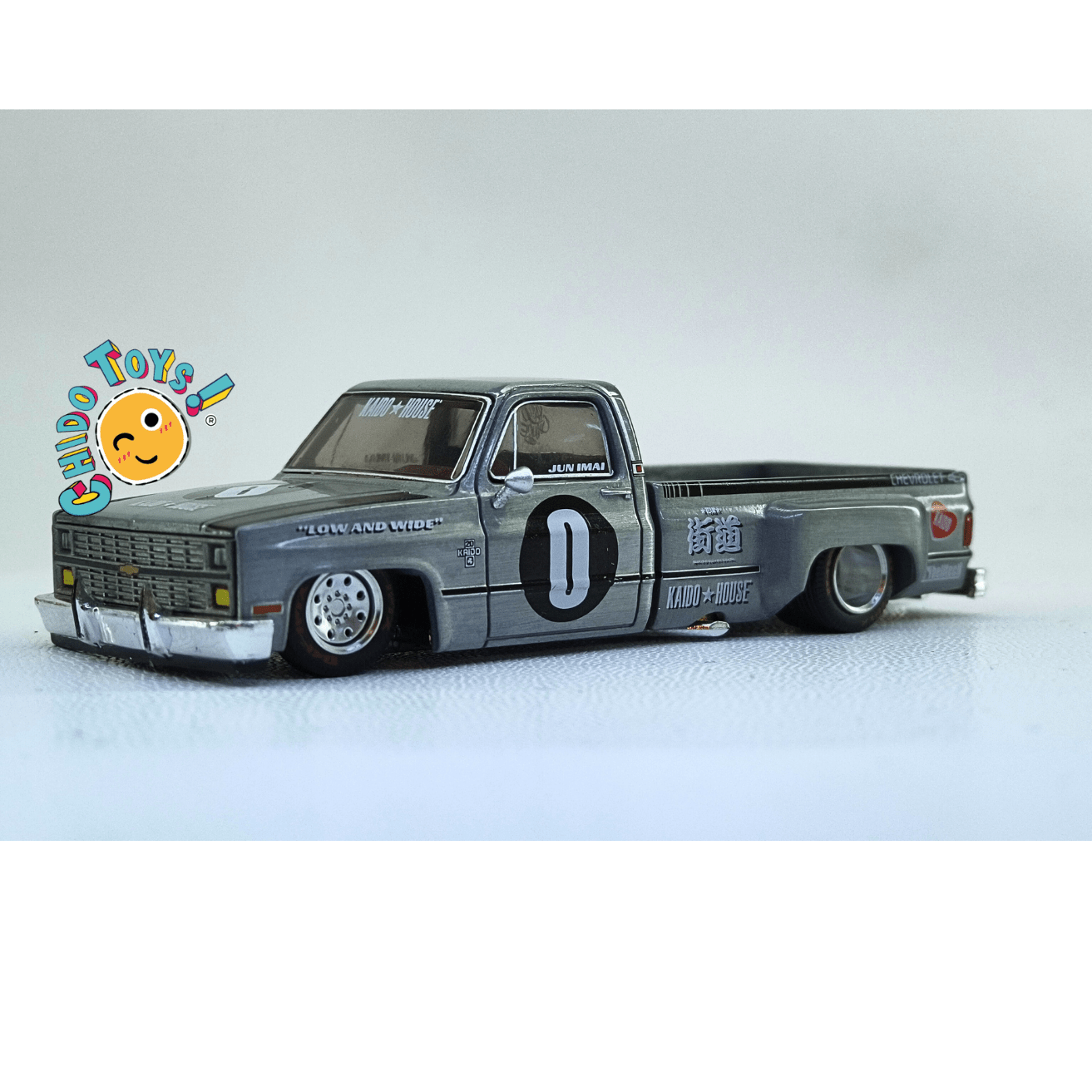 Chevrolet Silverado Dually 090Kaido House CHASE 1:64 - Chido Toys