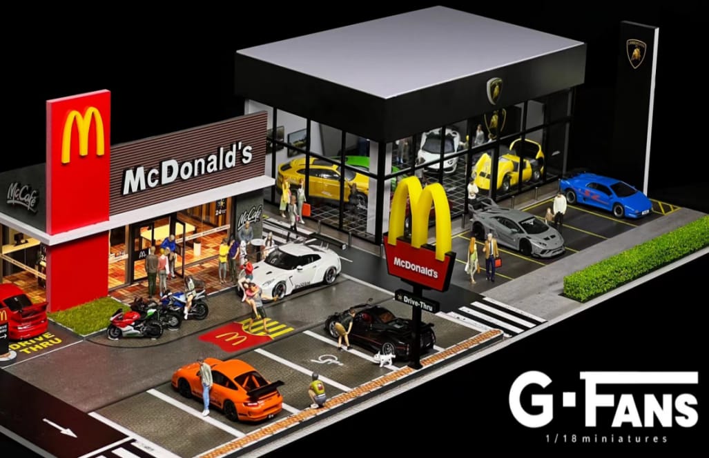 Diorama marca G - Fans modelo McDonald's - Agencia Lambo. - Chido Toys