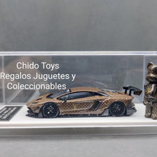 Cargar imagen en el visor de la galería, Auto a escala marca LBWK, Modelo Lamborghini Aventador 2.0 LP 700-4
