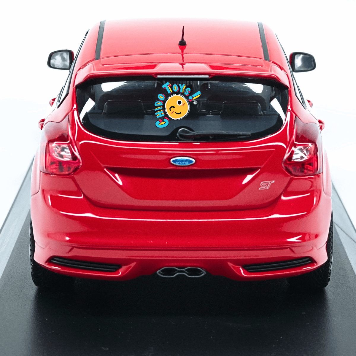 Ford Focus ST 2011 Minichamps 1:18 Race Red edición limitada 504 piezas - Chido Toys