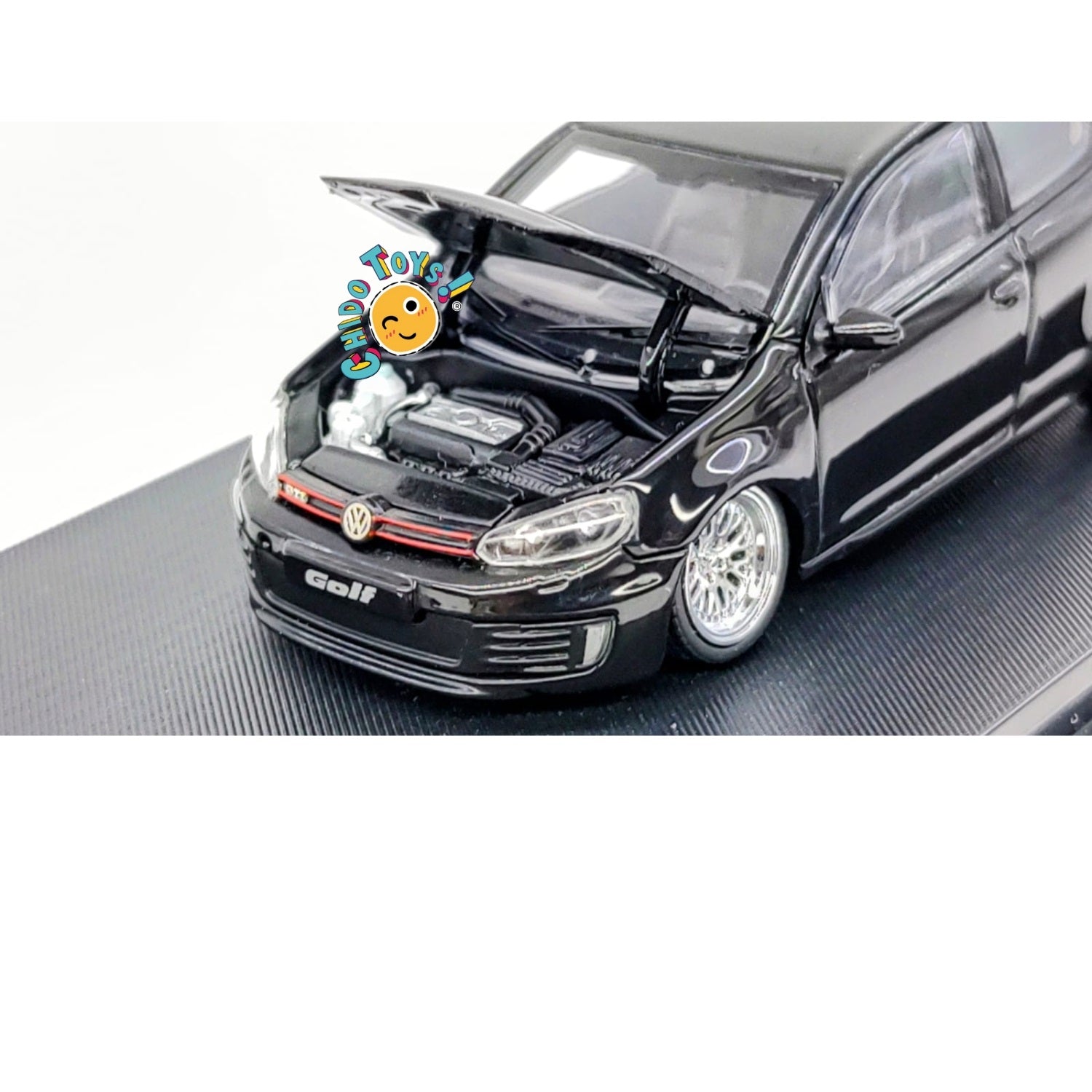 Golf GTI MK6 Black, marca Maxwell –Pasión y Detalle en Dos Versiones - Chido Toys