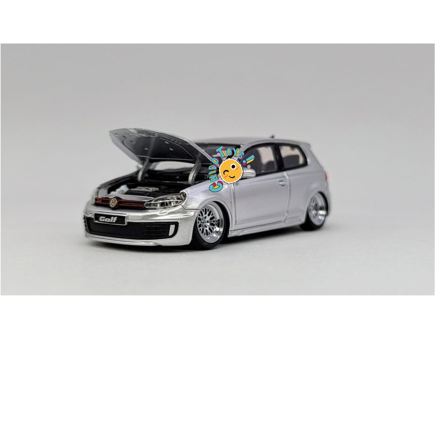 Golf GTI MK6 Plata marca Maxwell –Pasión y Detalle en Dos Versiones - Chido Toys