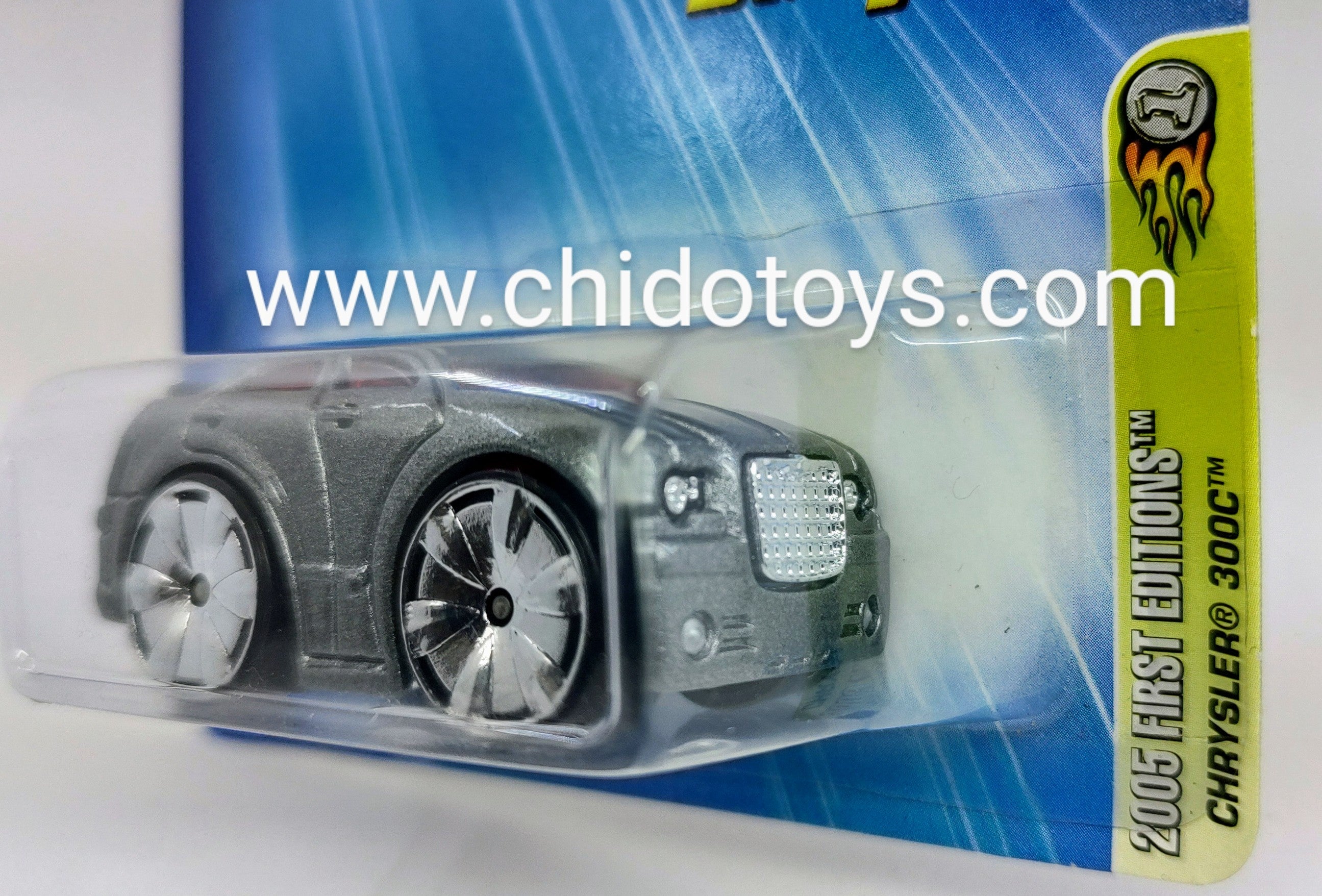 Hot Wheels Básico, Primera Edición del año 2005 (1/10) Chrysler 300C - Chido Toys