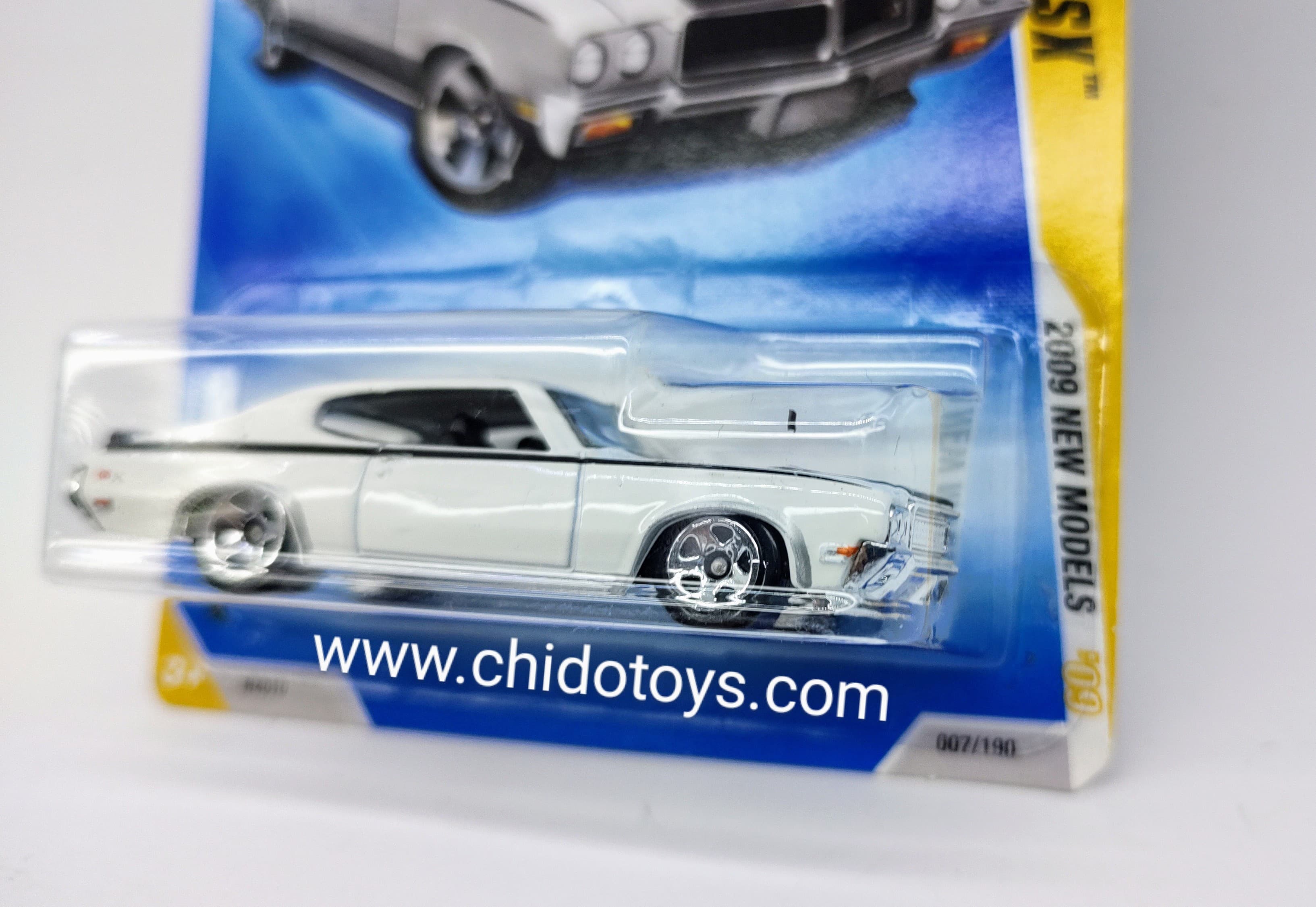 Hot Wheels Básico, Primera Edición del año 2009 (07/190) Buick GSX 1970 - Chido Toys