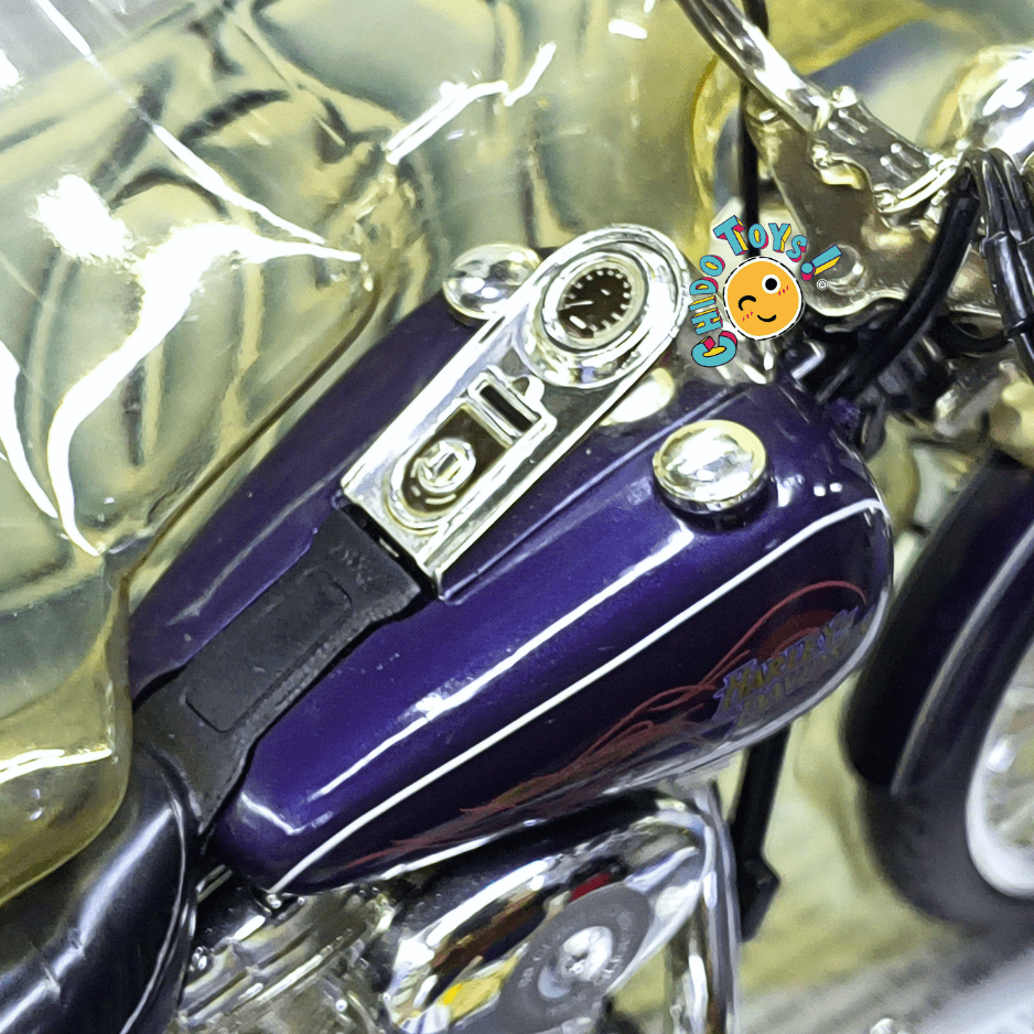 Hot Wheels Harley-Davidson Dyna Wide Glide 100th Anniversary Motocicleta 1:10 Morada - Chido Toys