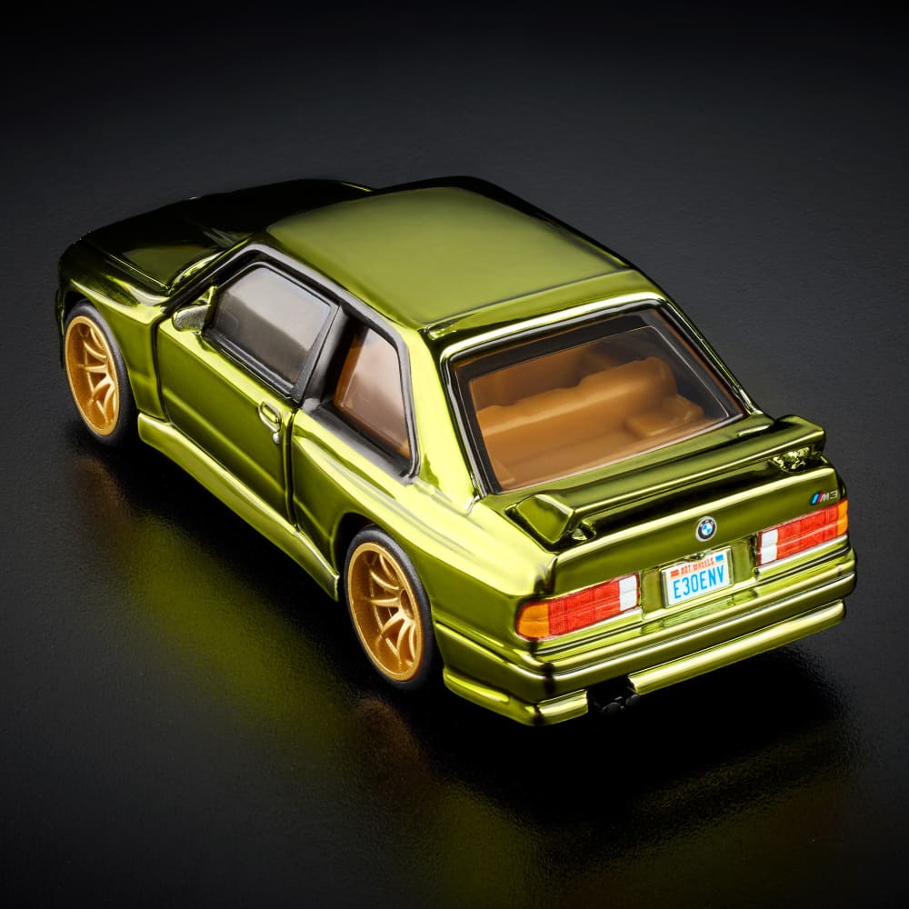Hot Wheels RLC 1991 BMW M3 E30 1:64 Spectraflame Olive con capelo - Chido Toys