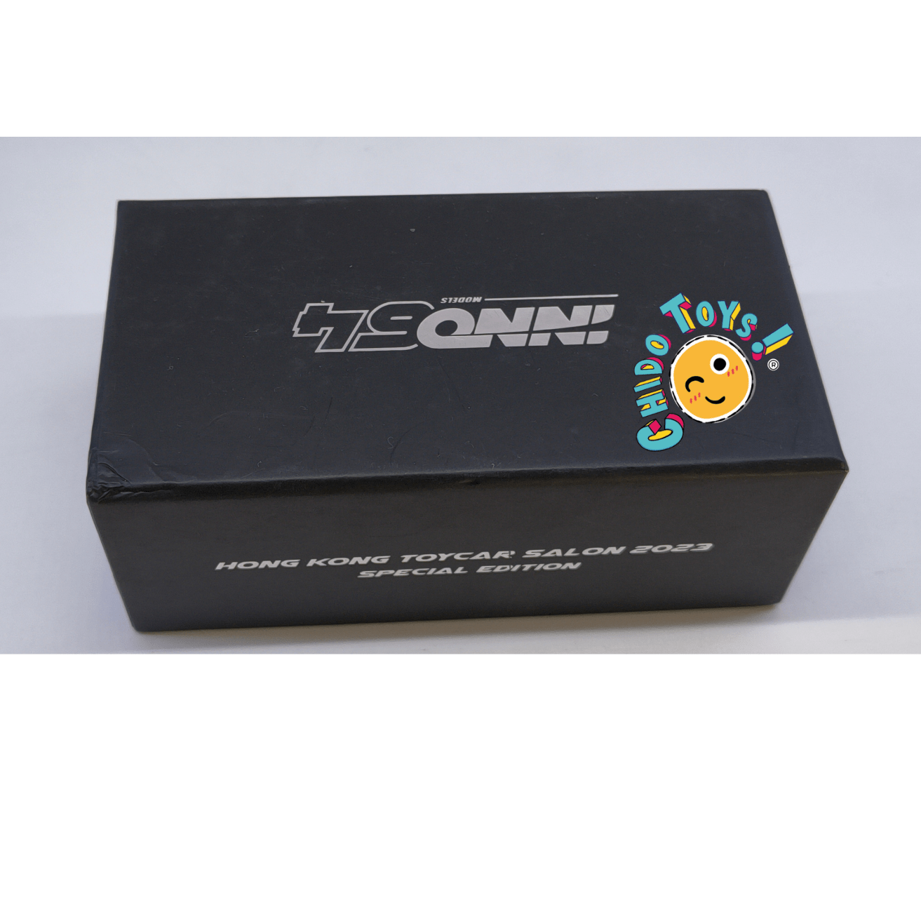 Inno64 F40 Liberty Walk 1:64 negro mate edición especial - Chido Toys