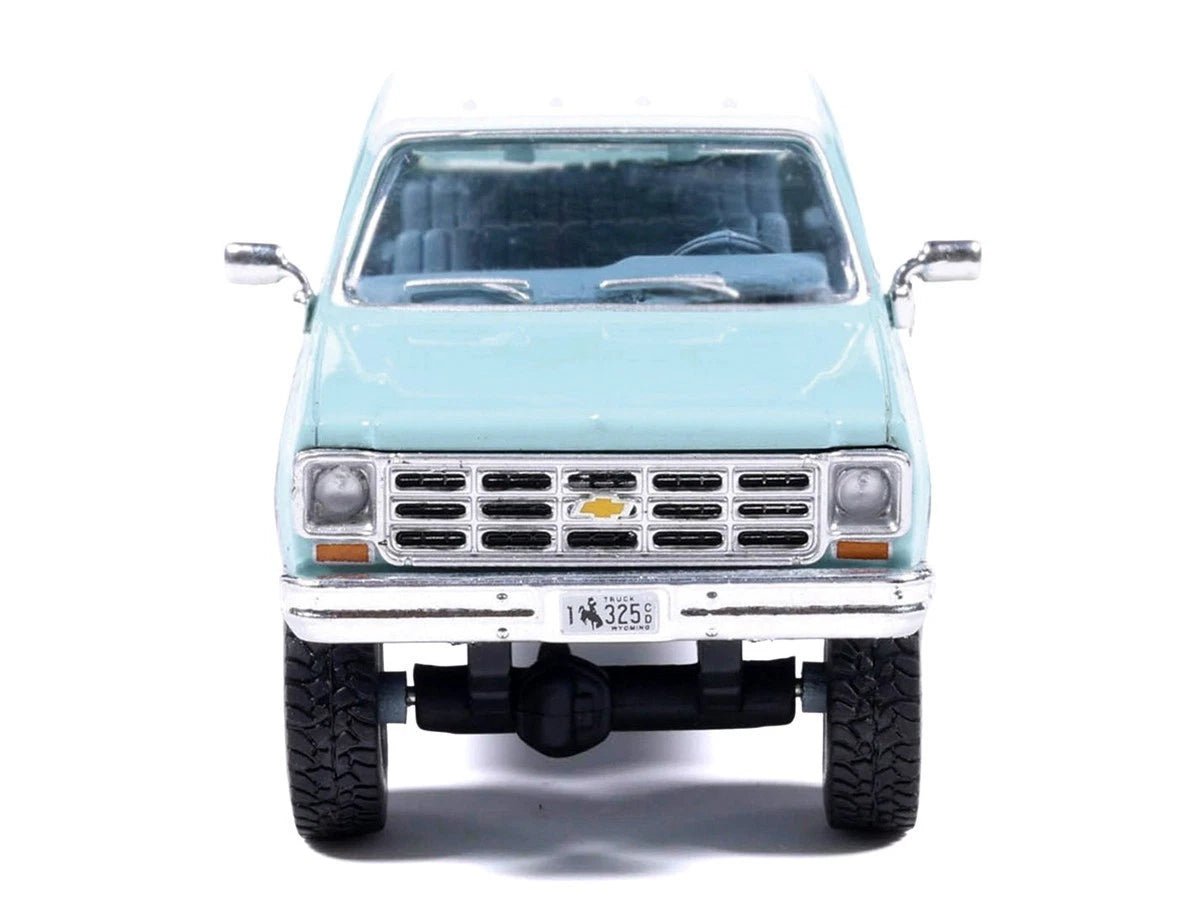 IXO 1978 Chevrolet Silverado K30 Crew Cab 1:64 Azul Bicolor - Chido Toys