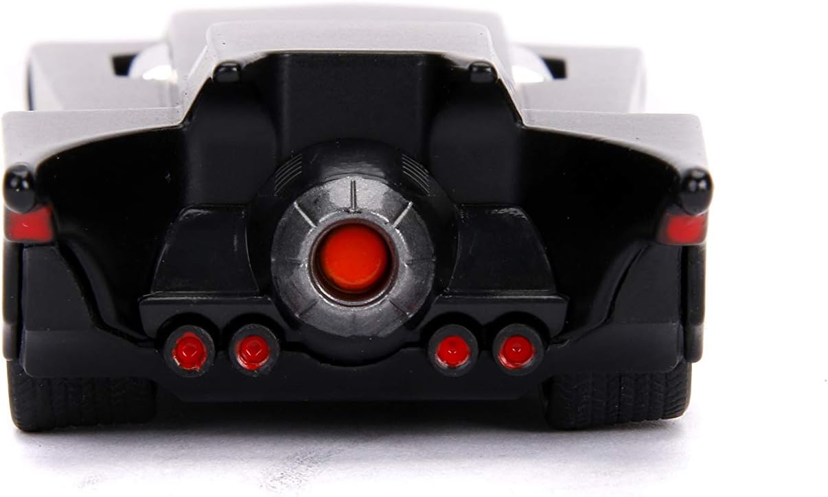 Jada Batmobile Animated Series 1:32 negro mate - Chido Toys