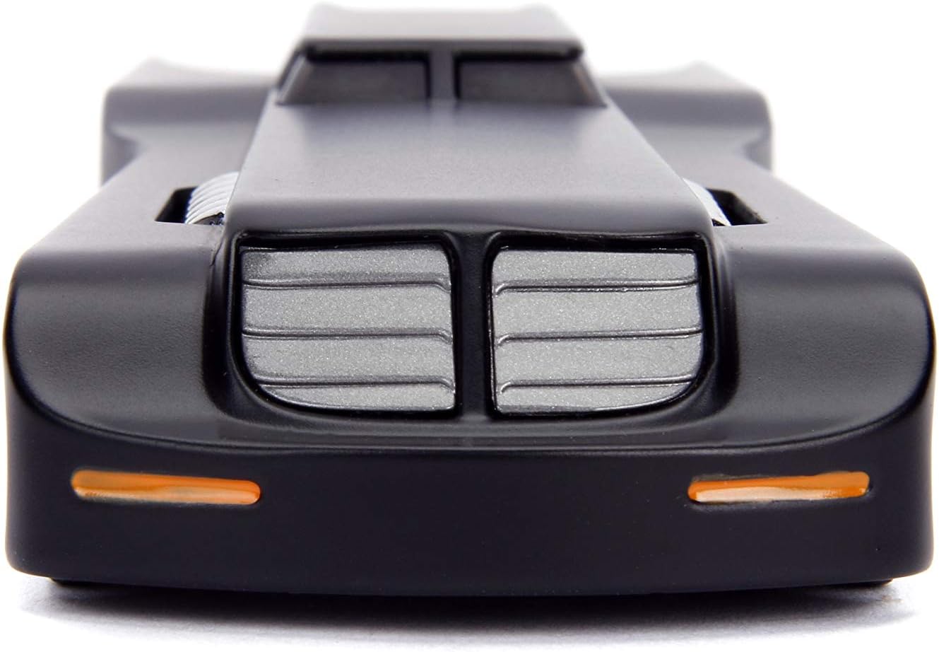Jada Batmobile Animated Series 1:32 negro mate - Chido Toys