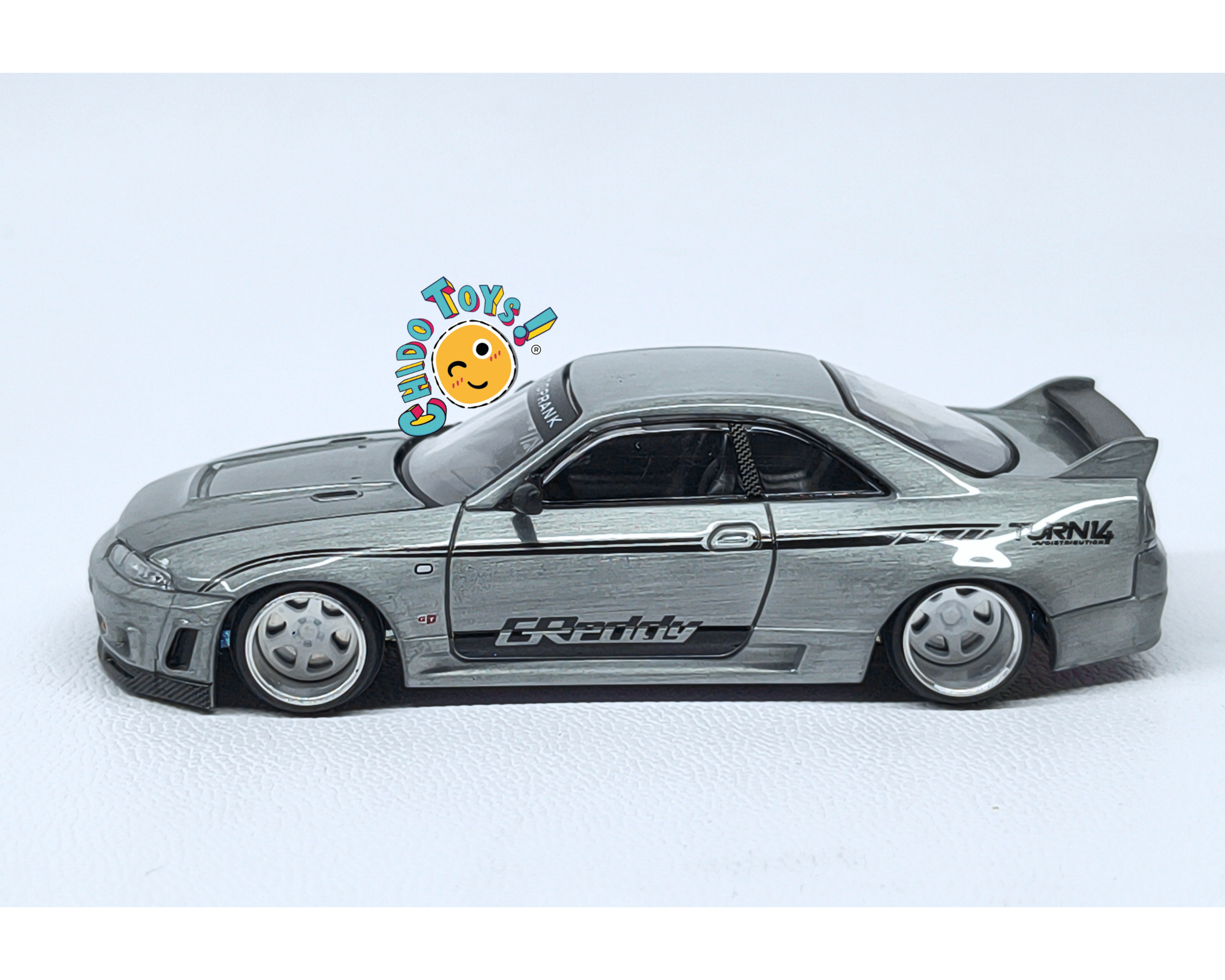 Kaido House 097Nissan Skyline GT - R R33 CHASE 1:64 metal expuesto - Chido Toys