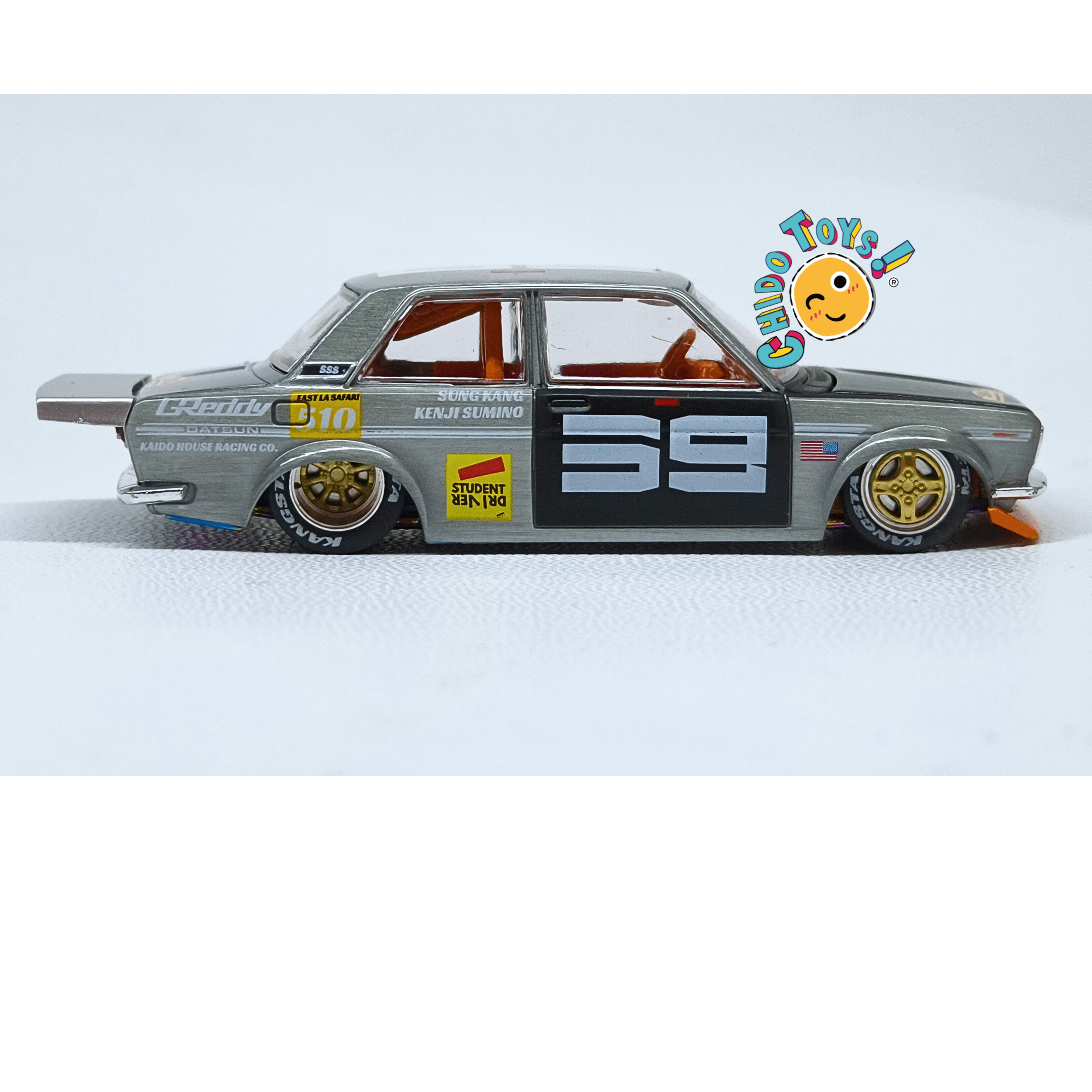 Kaido House Datsun 510 Pro Street 004 CHASE 1:64 metal expuesto - Chido Toys