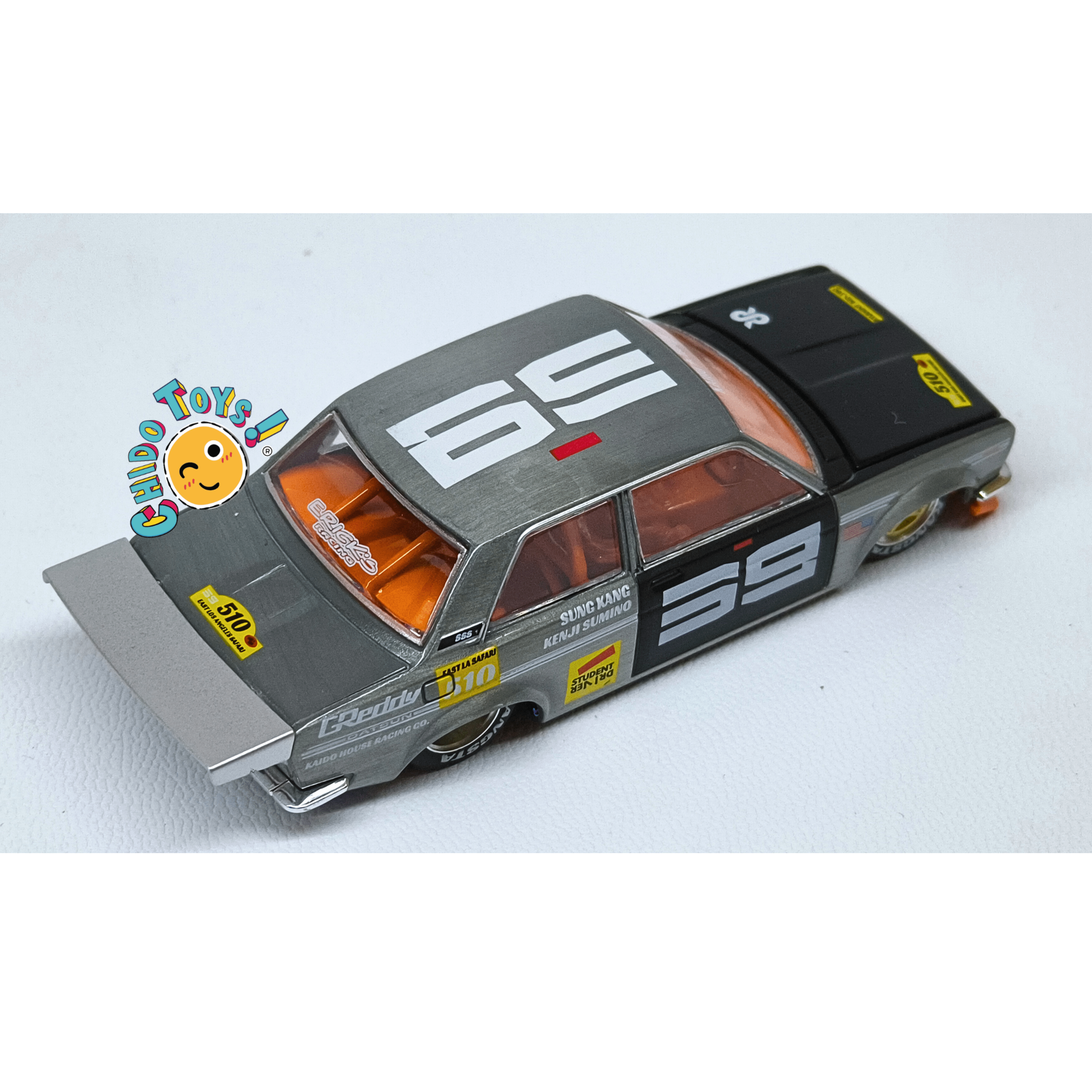 Kaido House Datsun 510 Pro Street 004 CHASE 1:64 metal expuesto - Chido Toys