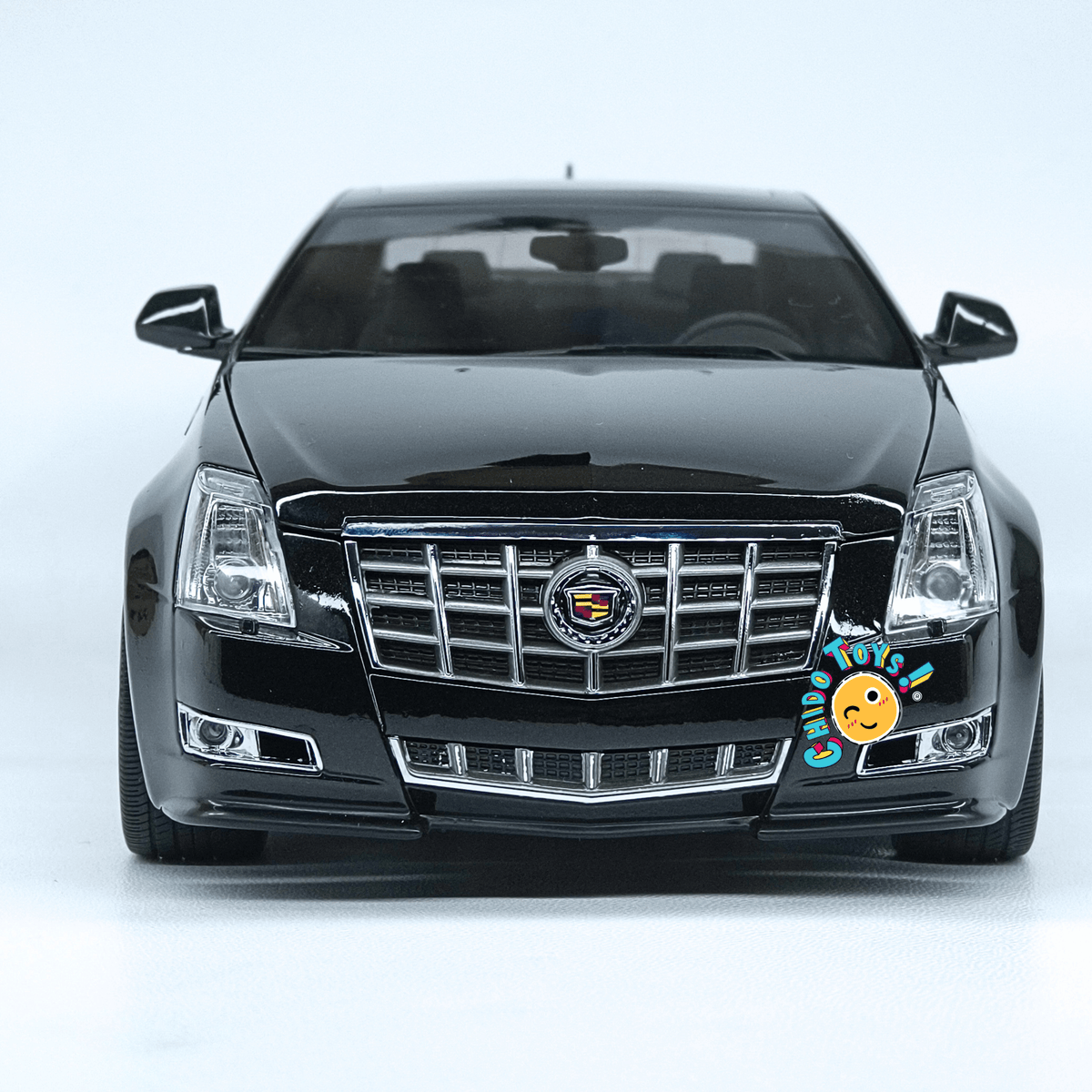 Kyosho Cadillac CTS Coupé 1:18 Black Metallic con apertura total - Chido Toys