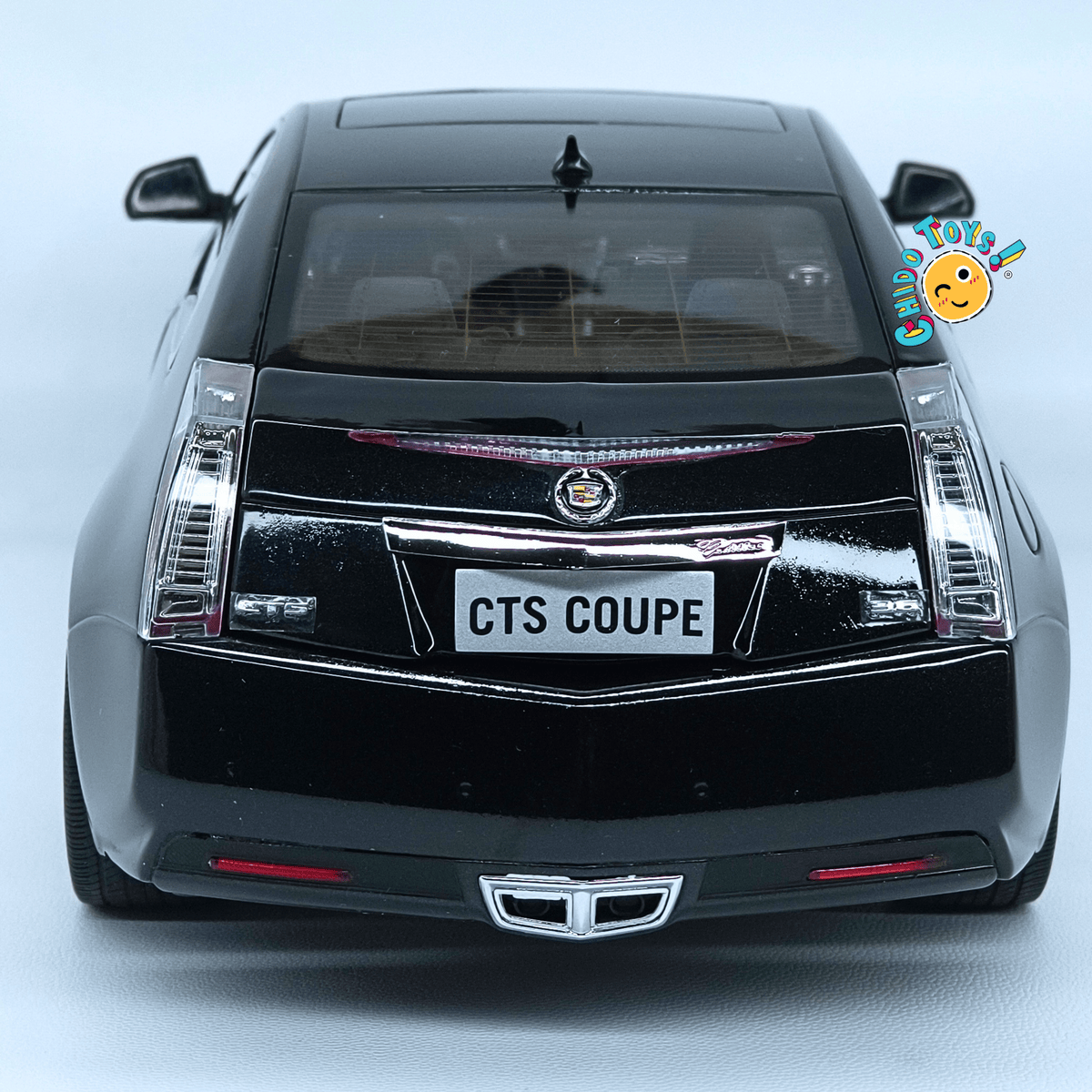 Kyosho Cadillac CTS Coupé 1:18 Black Metallic con apertura total - Chido Toys