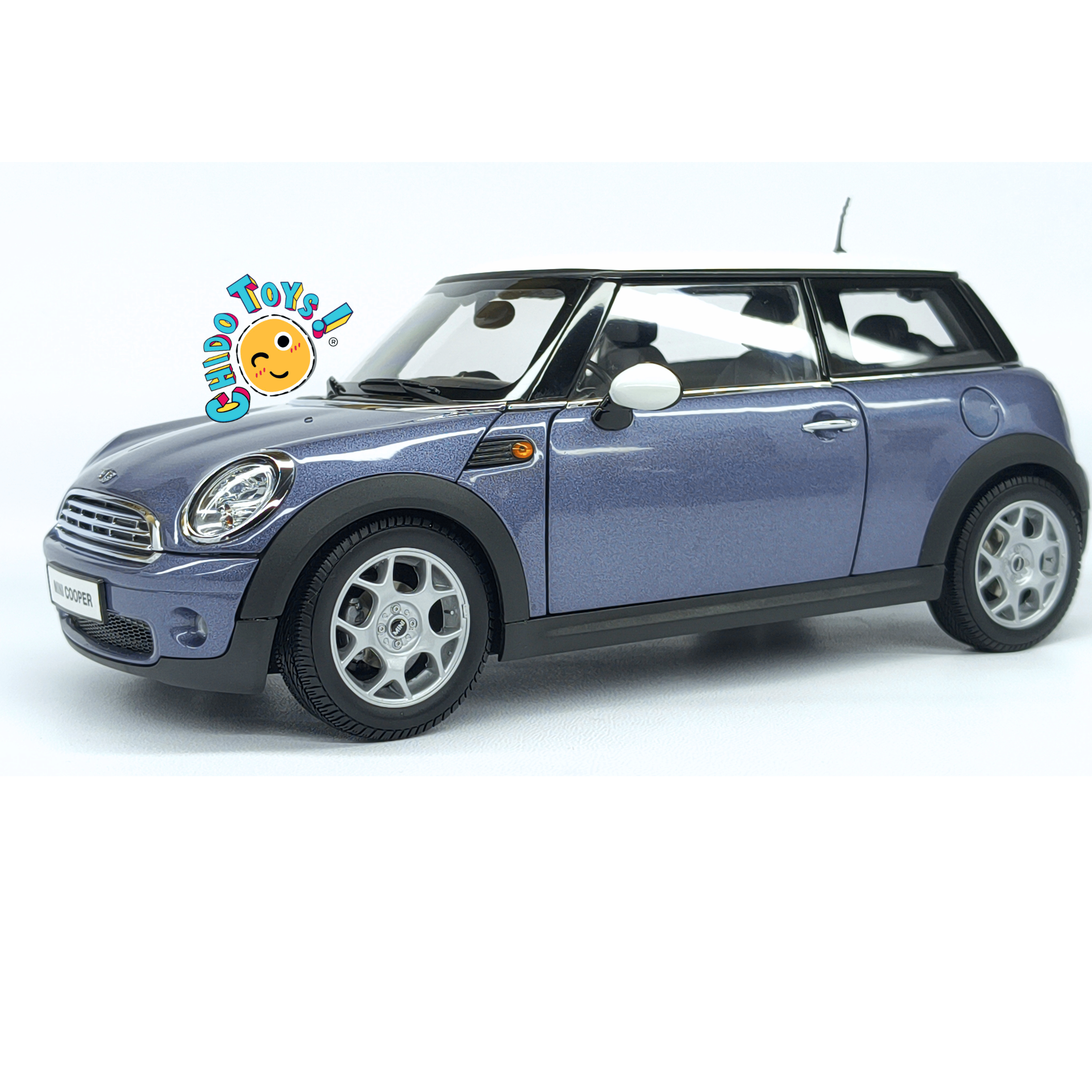 Kyosho MINI Cooper R56 Cool Blue 1:18 diecast apertura total - Chido Toys
