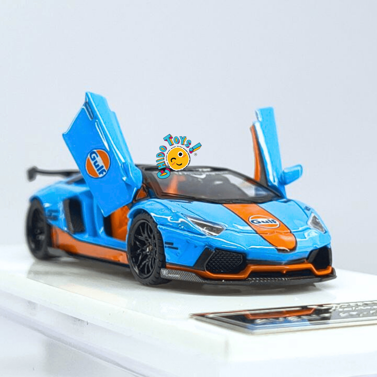 Lamborghini Aventador Roadster LP - 7004 - Chido Toys