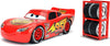 Lightning McQueen Exclusive Tire Rack Edition 1:24 con estantería - Chido Toys