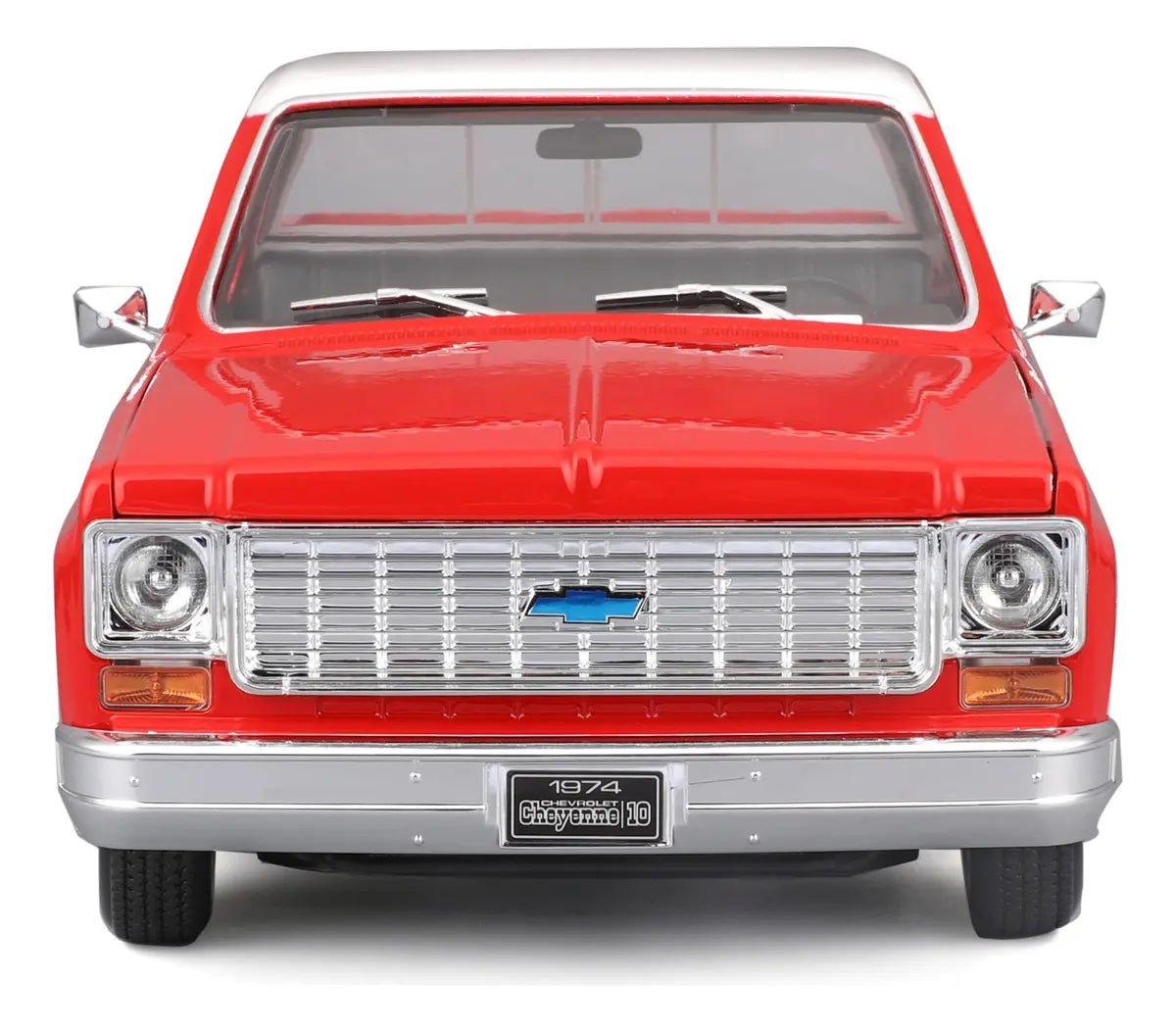Maisto 1974 Chevrolet C10 Cheyenne Super Special Edition 1:18 - Chido Toys