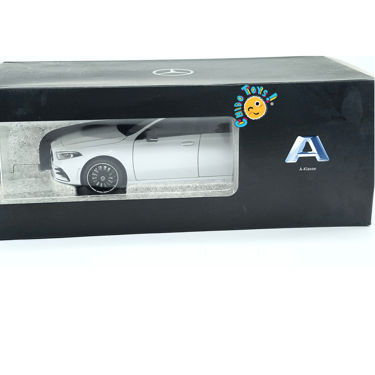Mercedes-Benz Clase A AMG Line W177 Norev 1:18 Digital White con apertura total - Chido Toys