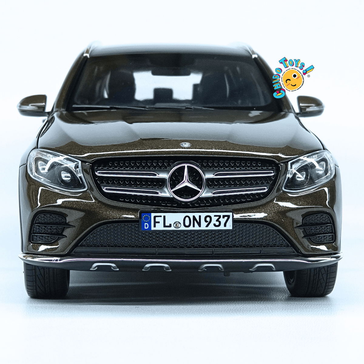 Mercedes-Benz GLC 1:18 Norev marrón metálico con apertura total - Chido Toys