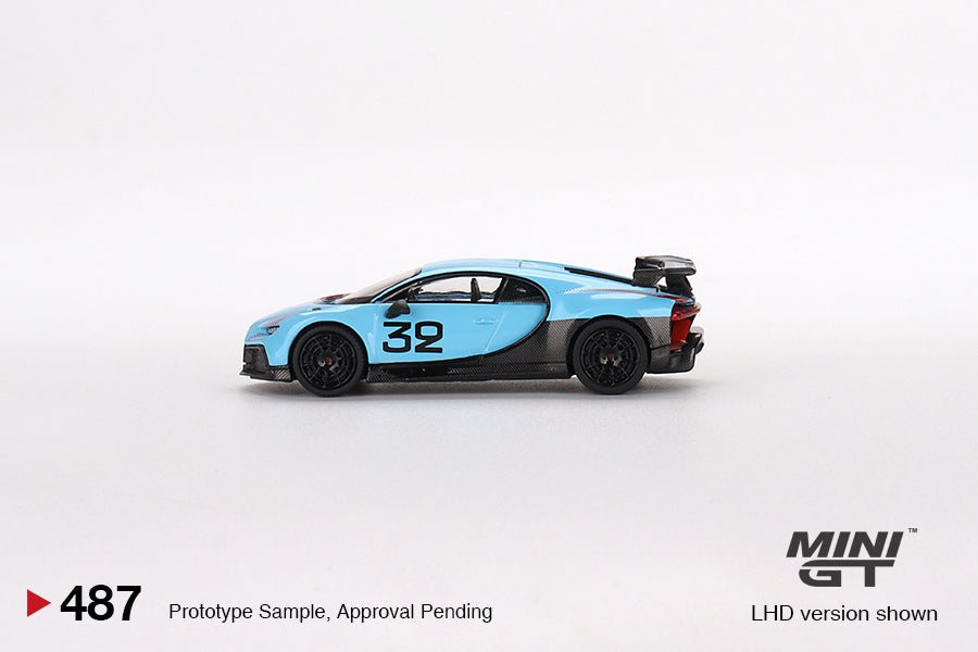 Mini GT Bugatti Divo 1:64 azul racing 32 con alerón - Chido Toys