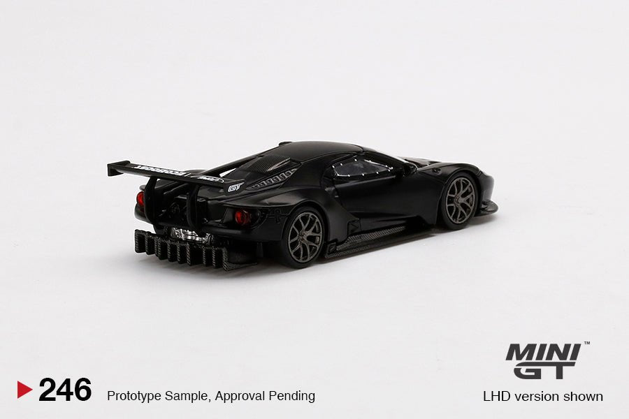 Mini GT Ford GT 1:64 negro mate con alerón racing - Chido Toys