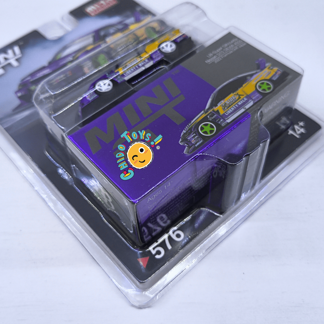 Mini GT × LBWK Nissan Silvia S15 Super Silhouette — CHASE MiJo 1:64 (blíster con detalle en esquinas) - Chido Toys