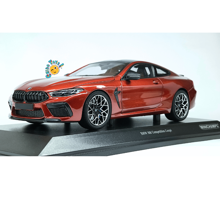 Minichamps BMW M8 Competition Coupé 2020 1:18 Red Metallic con aperturas - Chido Toys