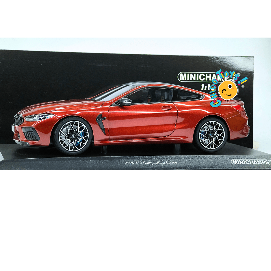 Minichamps BMW M8 Competition Coupé 2020 1:18 Red Metallic con aperturas - Chido Toys